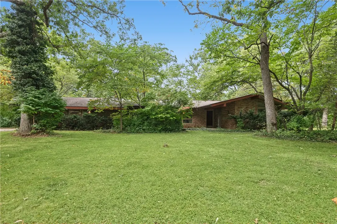 3135 Turpin Road, Decatur, IL 62521 - #1