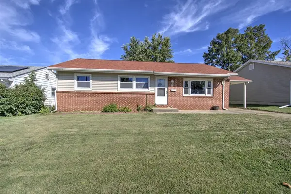 8 E Imboden Drive, Decatur, IL 62521