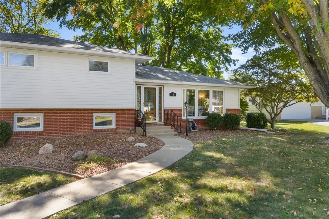 11 Payne Drive, Paris, IL 61944 - #1