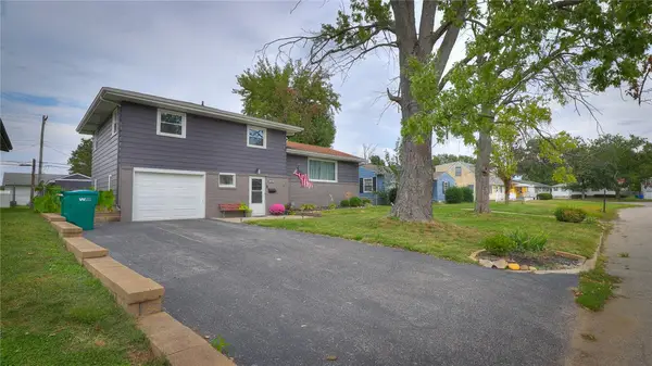 2040 Ramsey Drive, Decatur, IL 62526