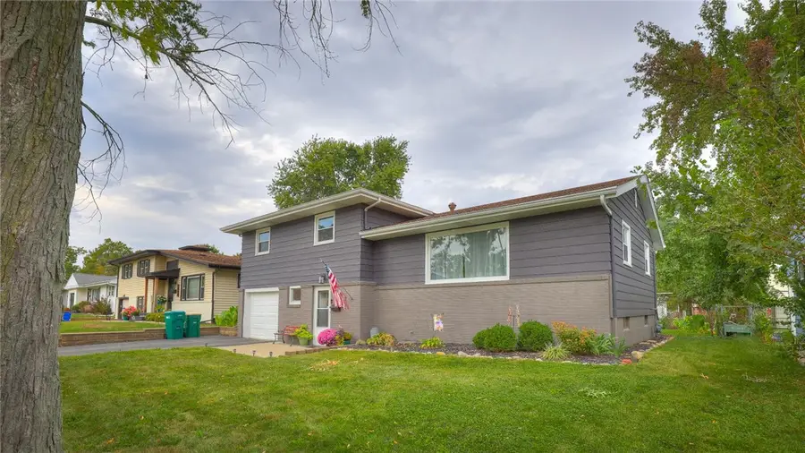 2040 Ramsey Drive, Decatur, IL 62526 - #2