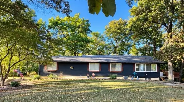 503 County Road 950 Road, Toledo, IL 62468