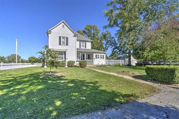 3850 N Water Street, Decatur, IL 62526