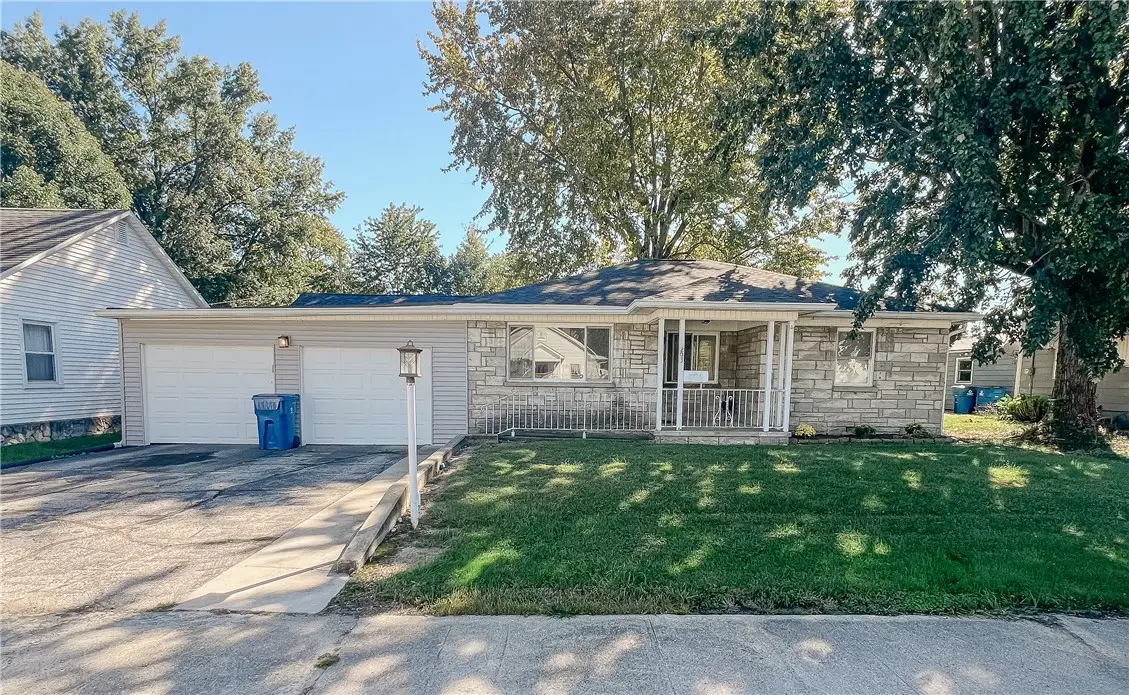 203 E Clearwater Street, Robinson, IL 62454 - #1