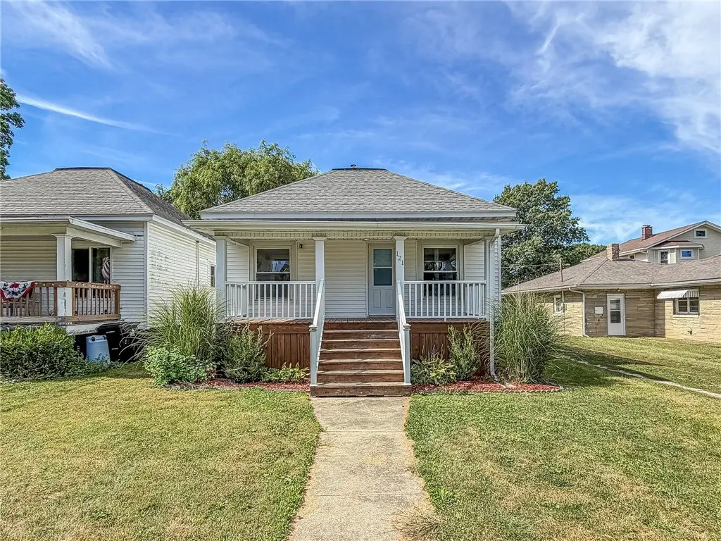 121 High Street, Lovington, IL 61937 - #1
