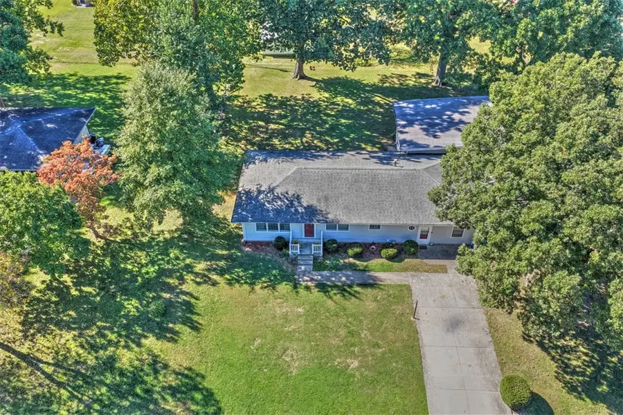 3425 N University Avenue, Decatur, IL 62526 - #2