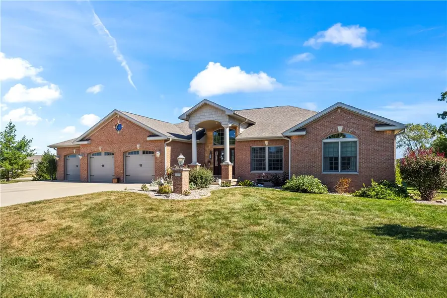 32 Bradford Hills, Sullivan, IL 61951 - #2