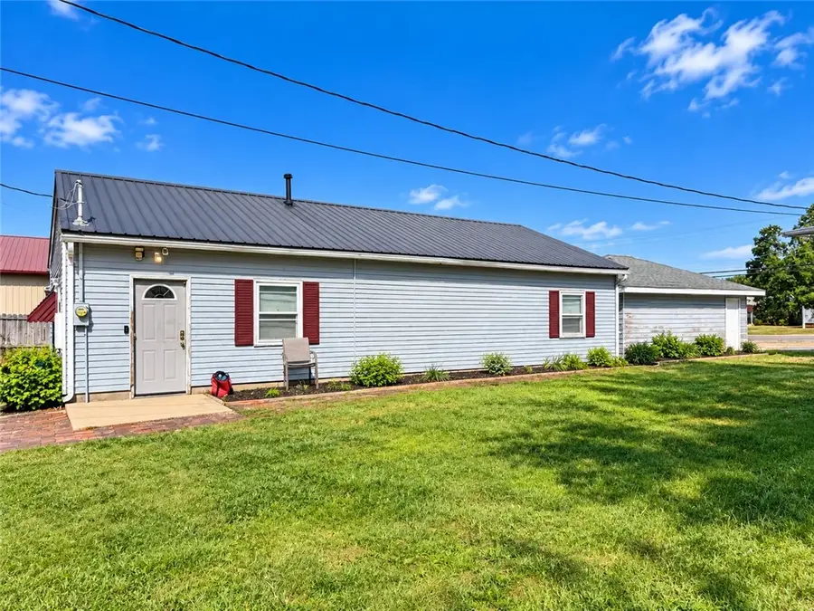 850 18th Street, Charleston, IL 61920 - #3