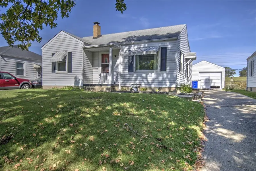1332 W Marietta Street, Decatur, IL 62522 - #2