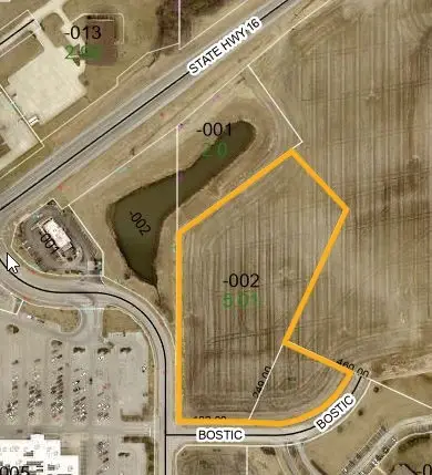 6.49 AC Hawthorne, Charleston, IL 61920