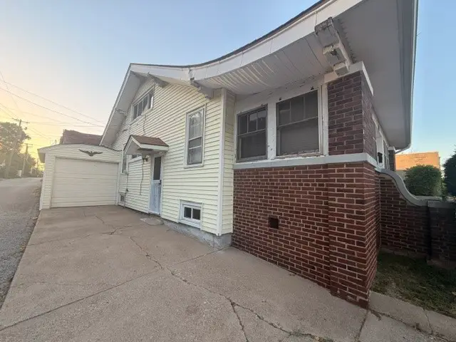 231 S Union Street, Decatur, IL 62522 - #2