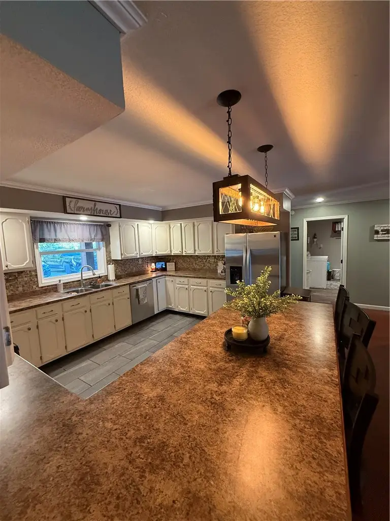 1316 N 1350 East Road, Shelbyville, IL 62565 - #2
