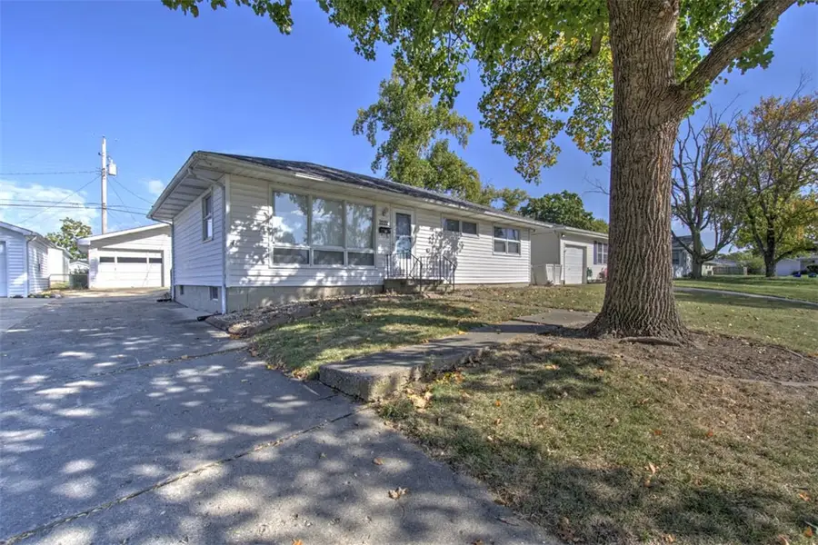 2222 Yorkshire Drive, Decatur, IL 62526 - #2