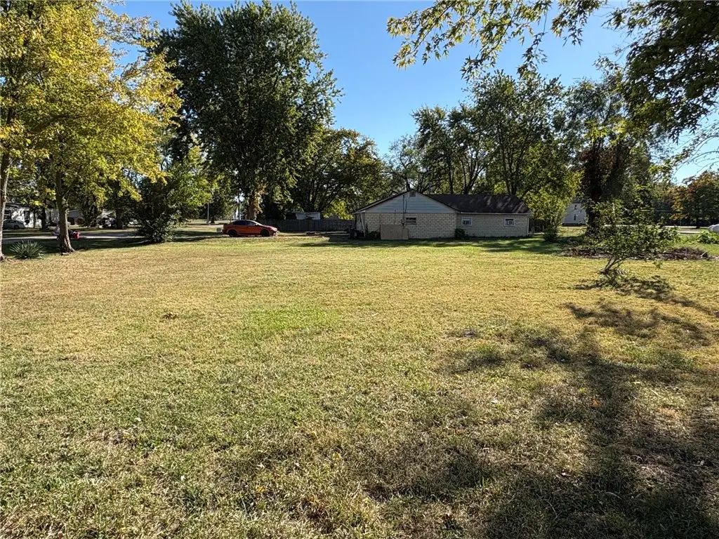 207 W North Street, Shumway, IL 62461 - #1