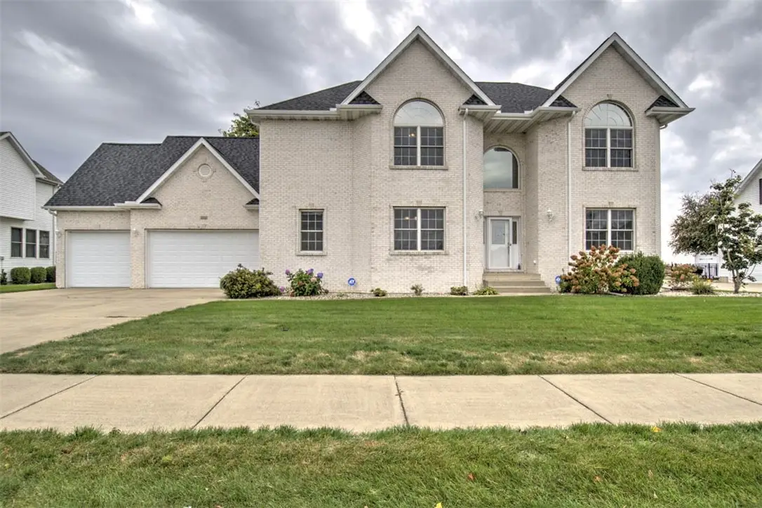 1133 Greenbrier Boulevard, Forsyth, IL 62535 - #1