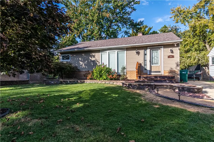 19 Maple Court, Decatur, IL 62526 - #3