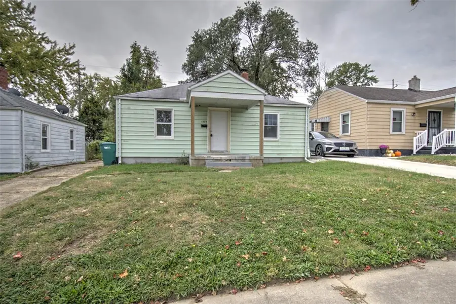 1575 Vanderhoof Street, Decatur, IL 62521 - #2