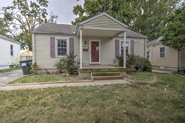 1423 Vanderhoof Street, Decatur, IL 62521