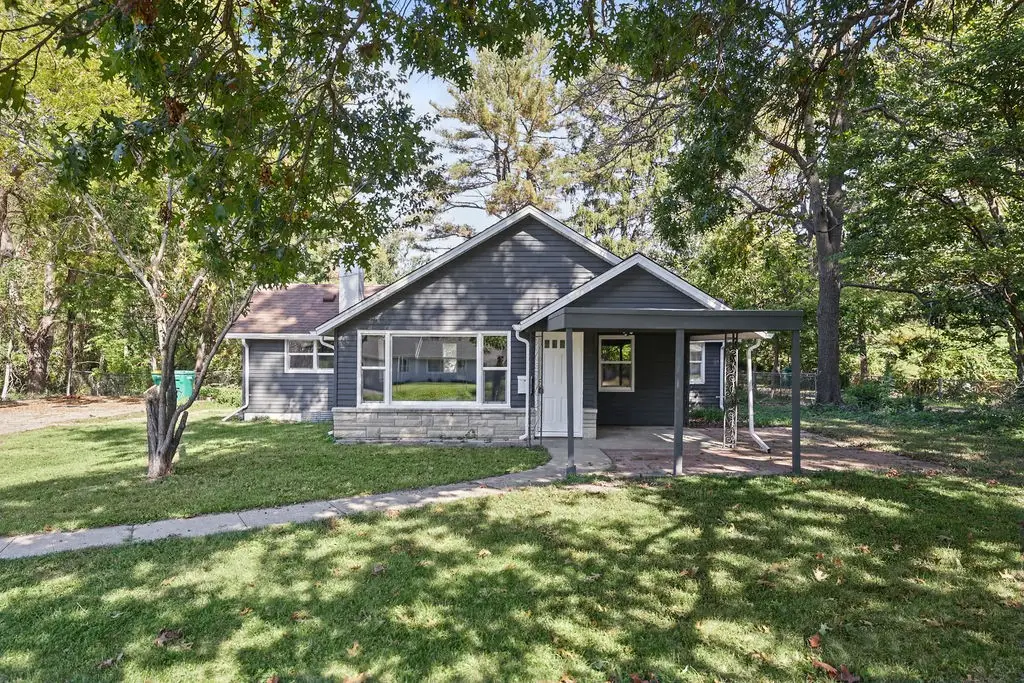 4318 E Cantrell Street, Decatur, IL 62521 - #1