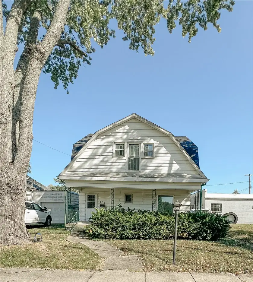 504 N Robb Street, Robinson, IL 62454 - #2