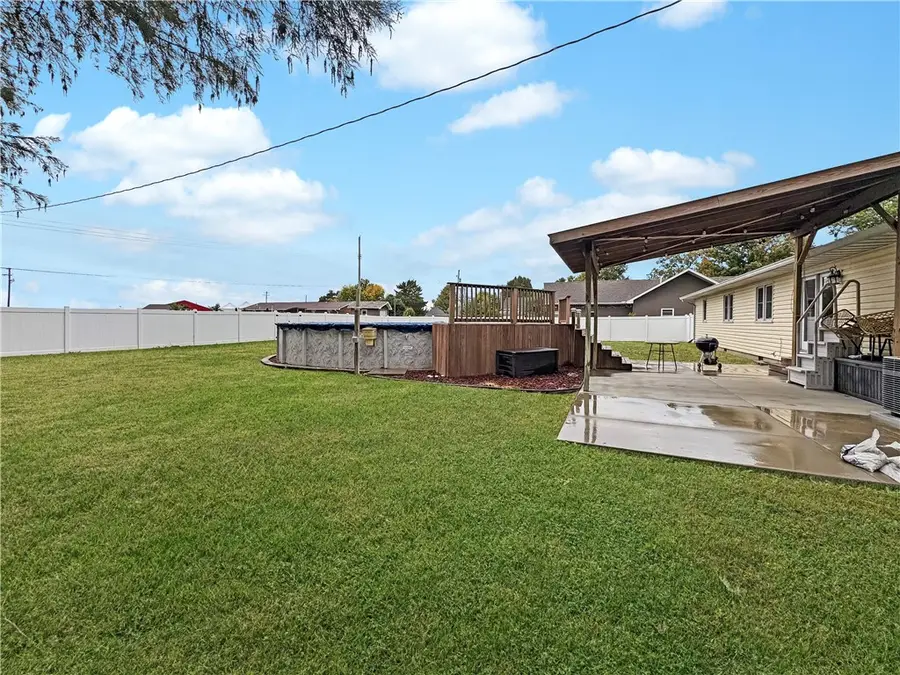 657 6th Street, Neoga, IL 62447 - #2