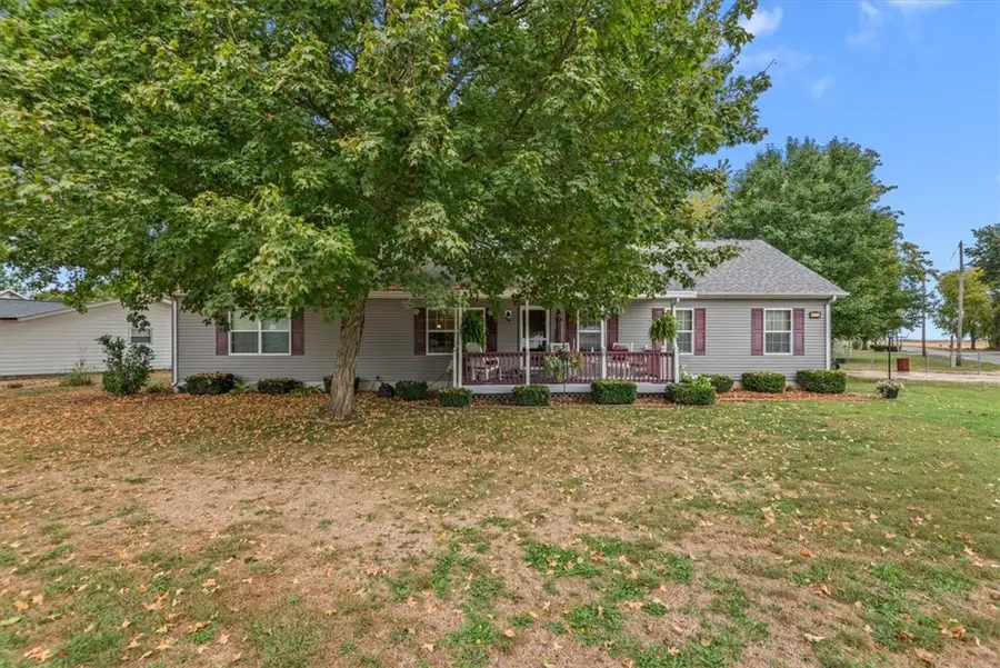 101 W North 2nd Street, Findlay, IL 62534 - #3