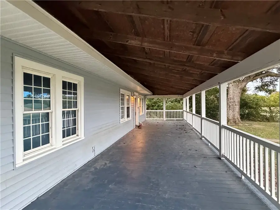 9781 E 550th Road, Paris, IL 61944 - #2
