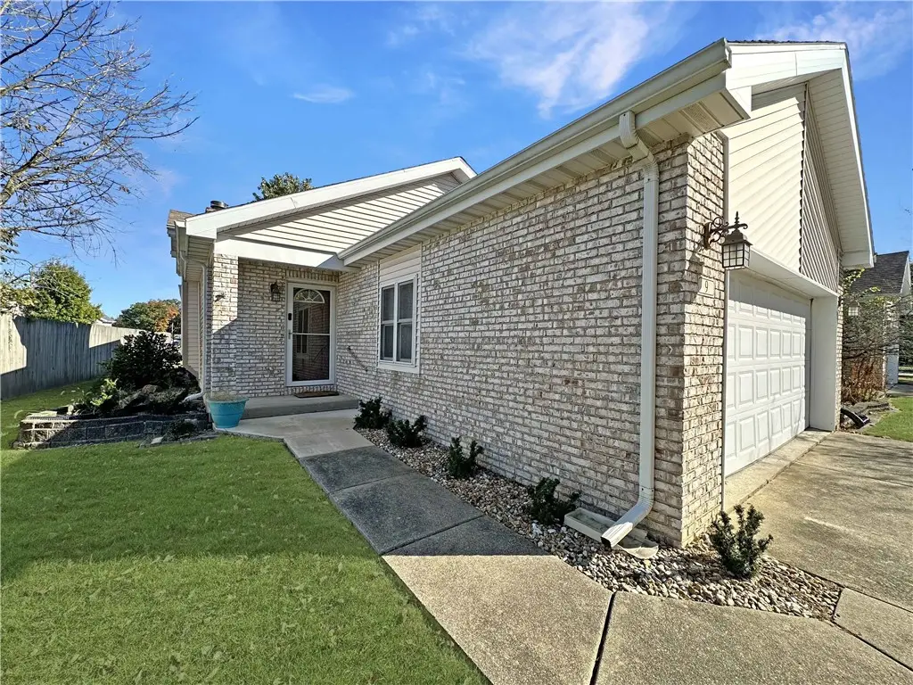 9 Yearling Court, Charleston, IL 61920 - #1