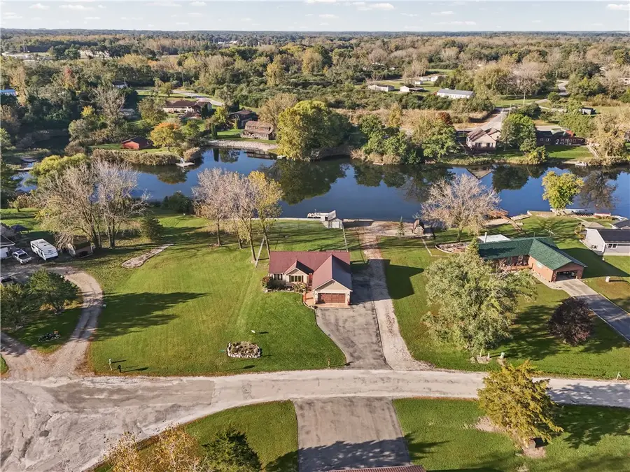 216 Falcon Crest Drive, Oakwood, IL 61858 - #2