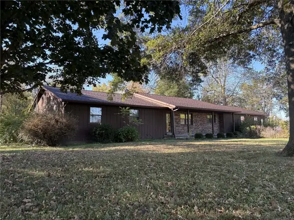 12740 E State Highway 33, Newton, IL 62448