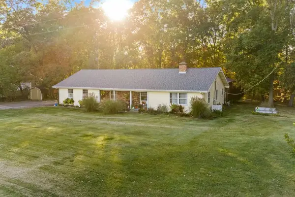 15855 Oak Crest Road, Marshall, IL 62441 - #1