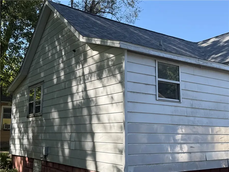 713 Marion Avenue, Mattoon, IL 61938 - #3