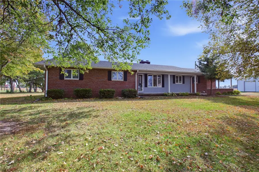3860 N 400th Road, Mason, IL 62443 - #2