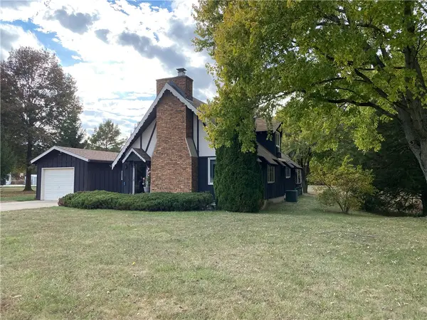 5731 County Road 1020e Road, Mattoon, IL 61938