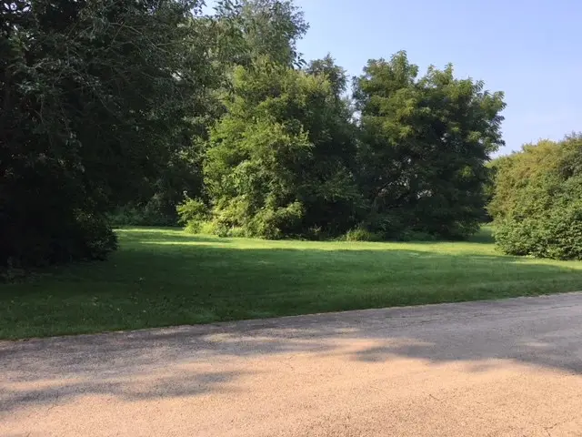 7952 Weldon Woods Close, Rockford, IL 61102 - #1