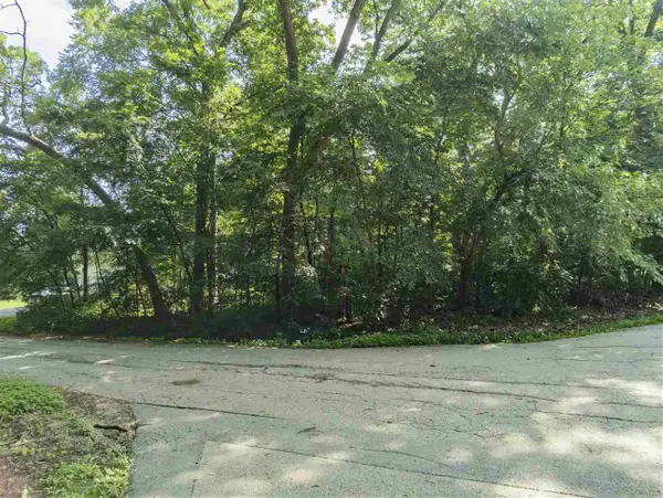 106 Prince Court, POPLAR GROVE, IL 61065