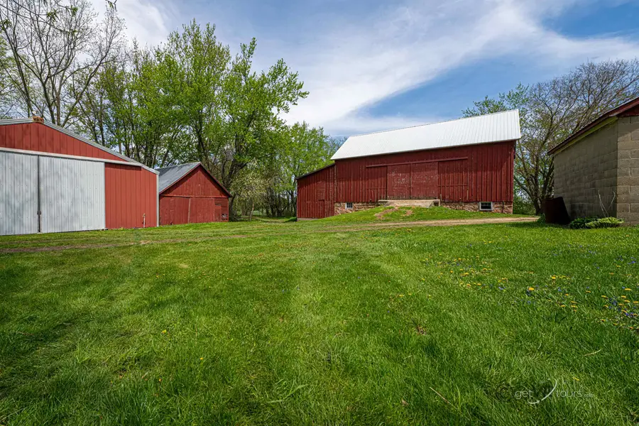 6844 US Route 20 W, Freeport, IL 61032 - #3
