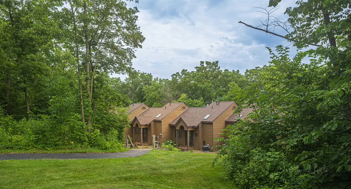 33 Creekwood Lane, Galena, IL 61036 - #1