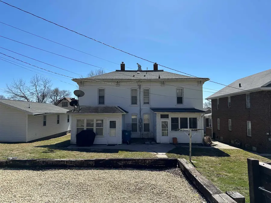 512-514 CHICAGO Avenue, Savanna, IL 61074 - #2