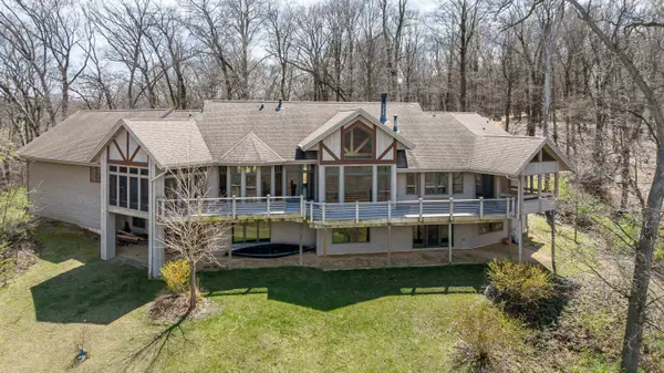 8616 Fisher Road, HANOVER, IL 61041