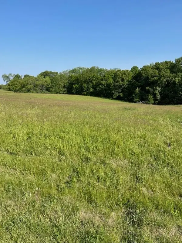 24-8 HIDDEN RANCH Drive, LANARK, IL 61046