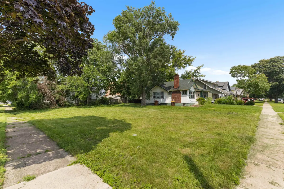 2143 S 4th Street, Rockford, IL 61104 - #1