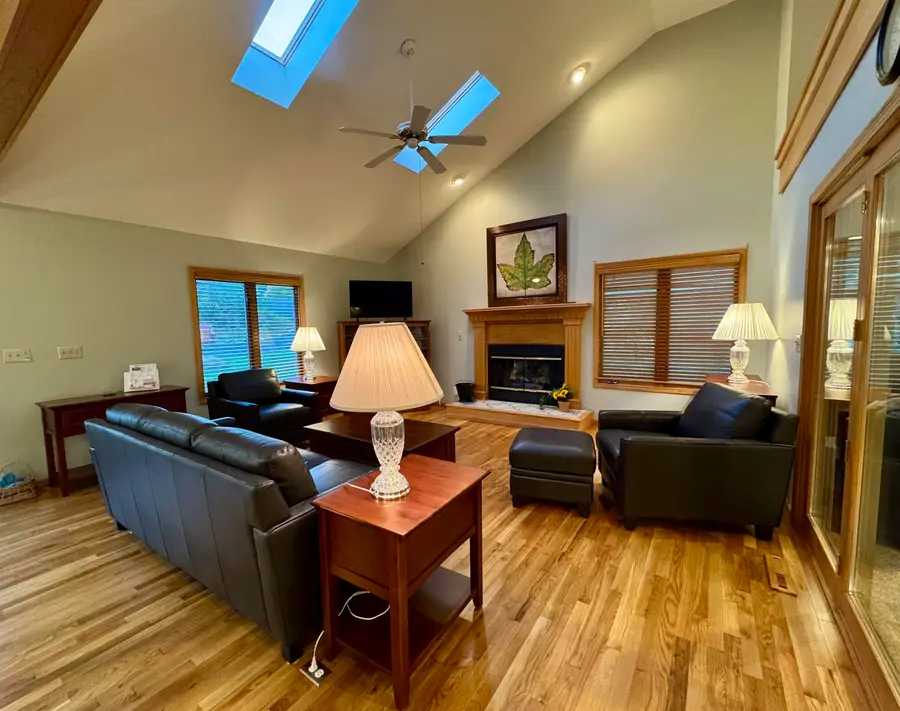 3 Hawthorn Lane, Galena, IL 61036 - #3
