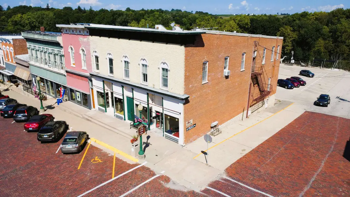 101 W Market Street, Mount Carroll, IL 61053 - #1