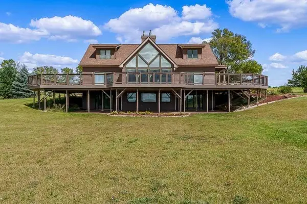 14949 SAUNDERS Road, PECATONICA, IL 61063