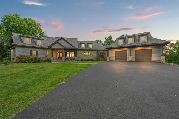 19 Cedar Rim Trail, GALENA, IL 61036