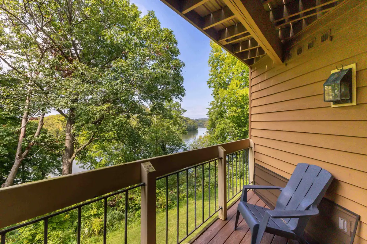 A17 Long Bay Point Drive, Galena, IL 61036 - #1