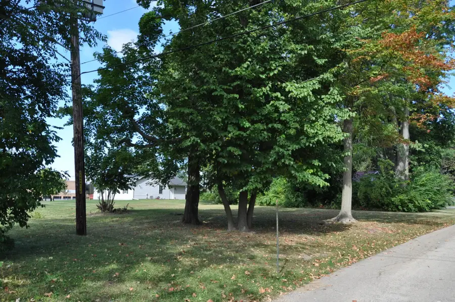 W Winnifred Street, Freeport, IL 61032 - #2