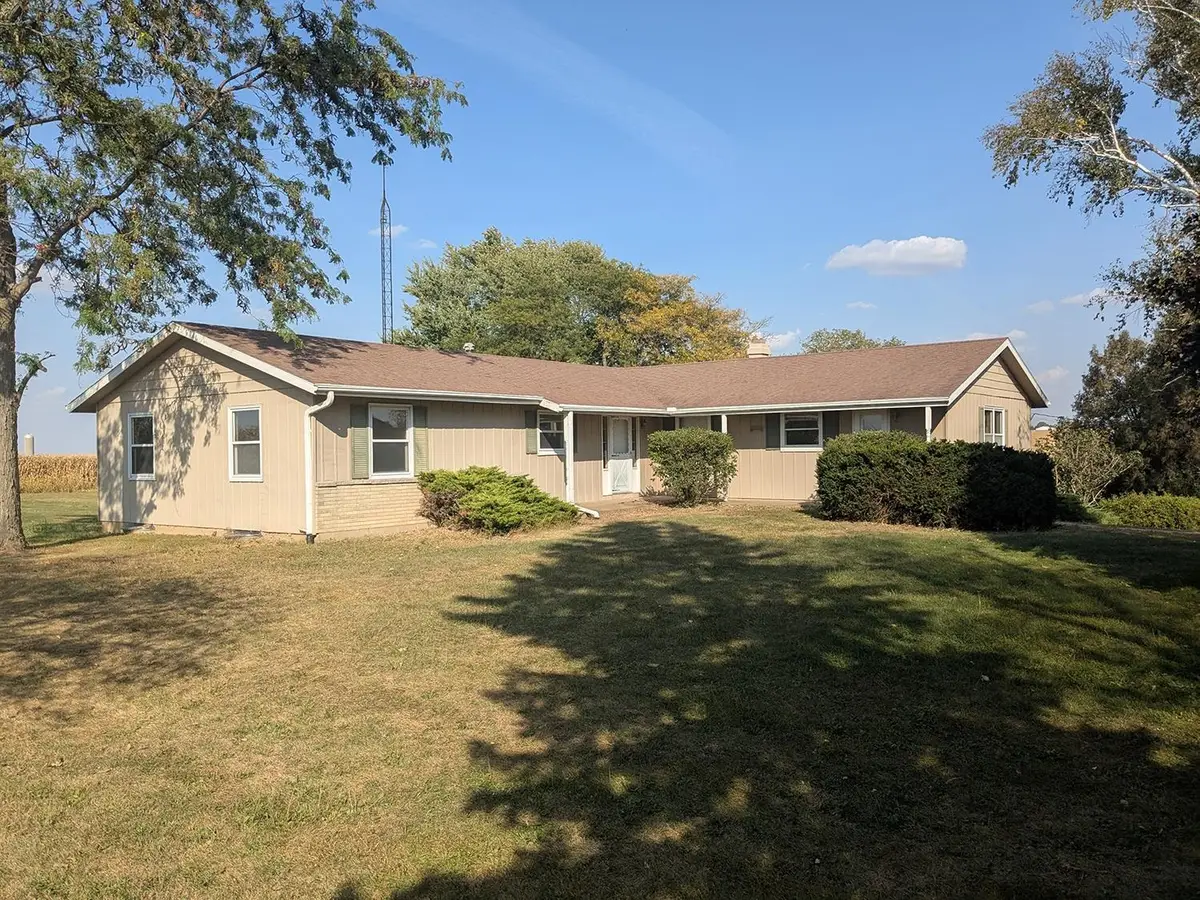 31457 Straw School Road, Shannon, IL 61078 - #1
