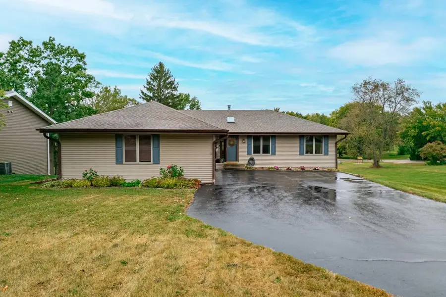 1397 Pier Drive, Lake Summerset, IL 61019 - #2